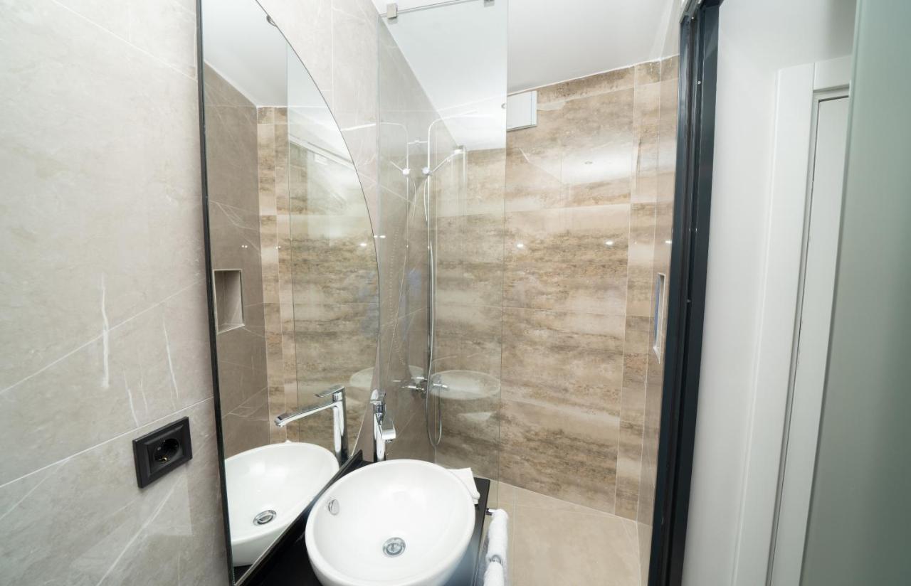 Fama Karakoey Hotel Istanbul Ngoại thất bức ảnh