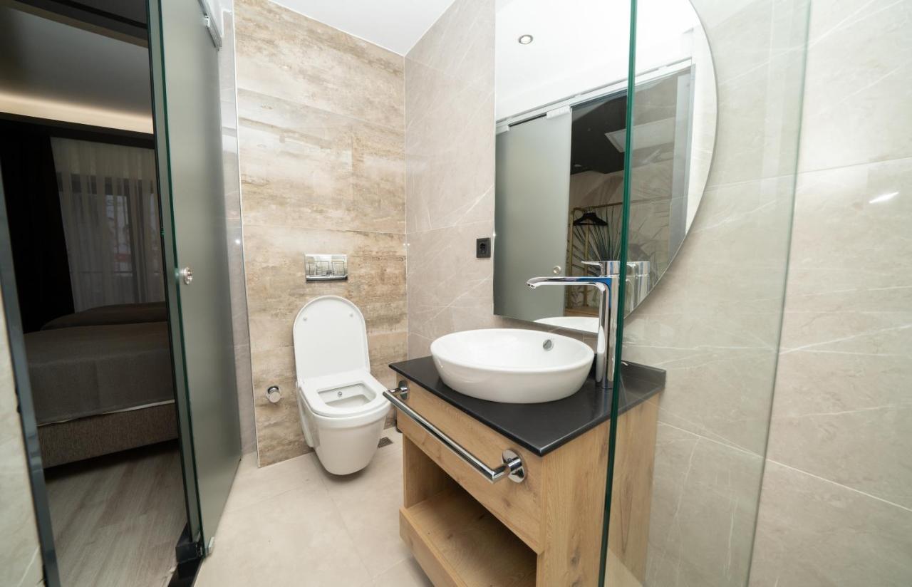 Fama Karakoey Hotel Istanbul Ngoại thất bức ảnh
