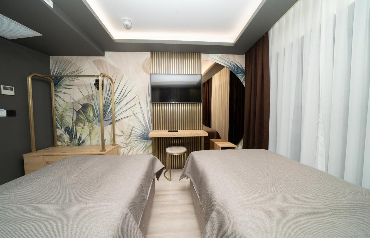 Fama Karakoey Hotel Istanbul Ngoại thất bức ảnh